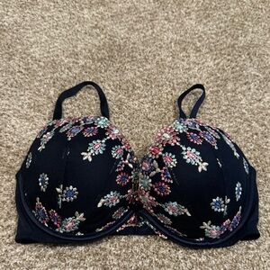 Victoria’s Secret dream angel push up bra